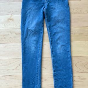 Girls Jeggings!